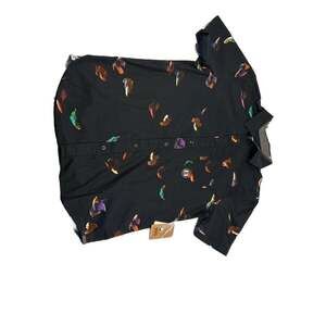 Vans Mens Sm Classic Fit Short Sleeve Black Off the Wall Fish Button Up Shirt